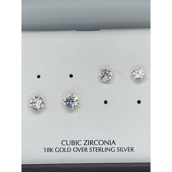 18K Gold Vermeil Earrings (2 Piece Set) CZ Stud Style Women's Trendy Fashion NWT - Picture 8 of 10
